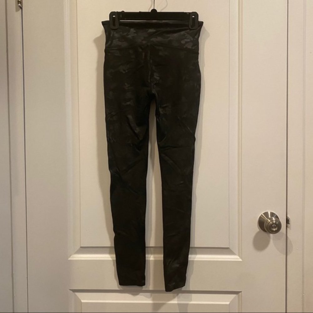 Spanx Faux Leather Camo Leggings - Picture 6 of 6